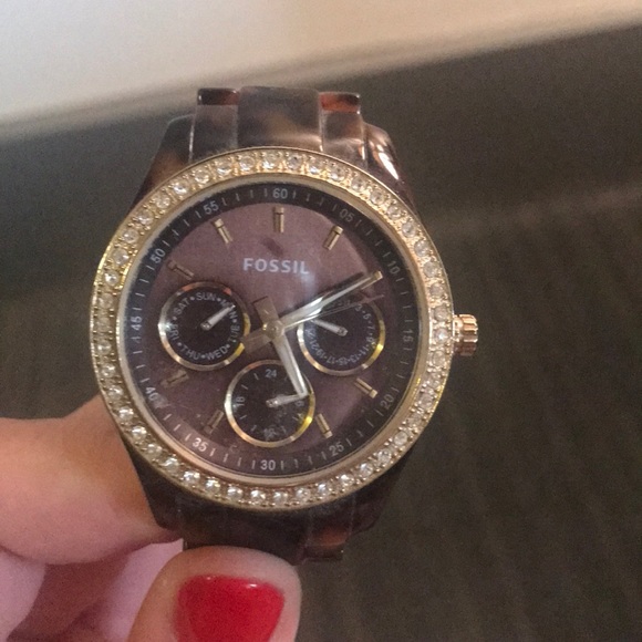 Watch - Picture 3 of 6